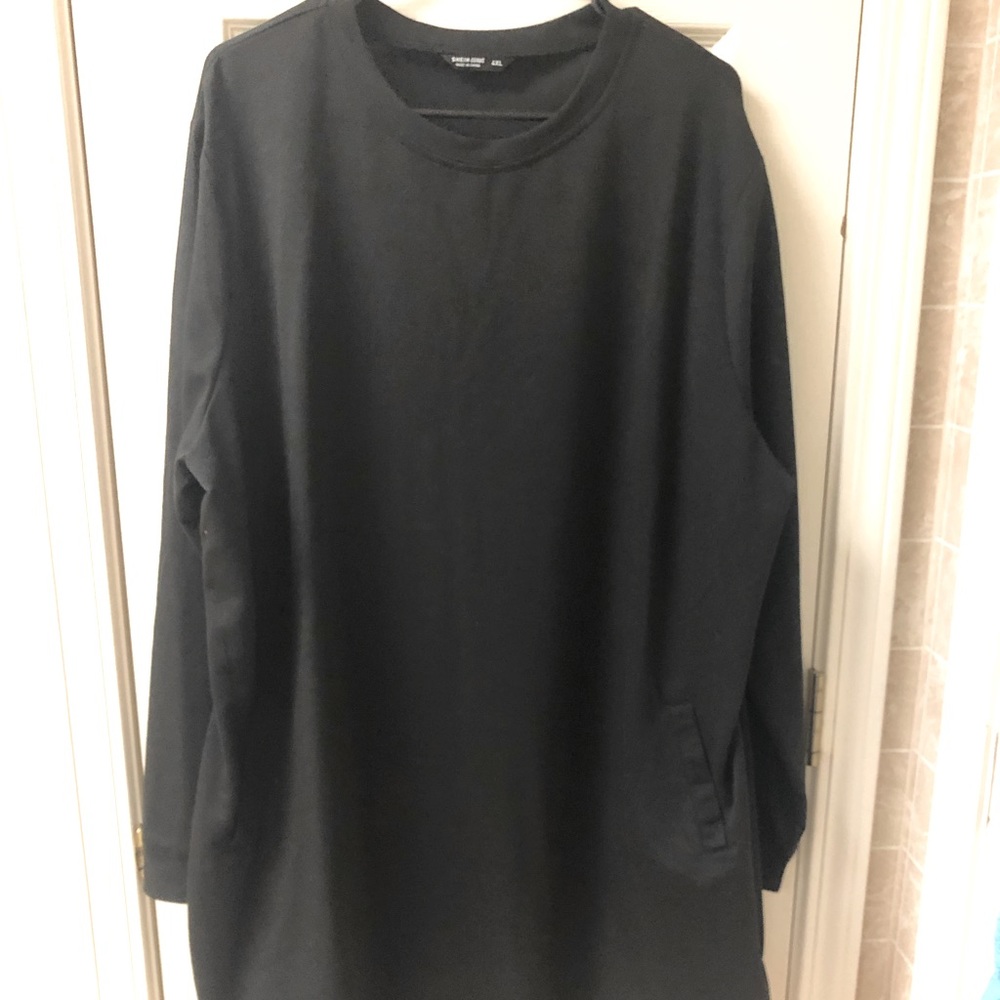 Shein Black Sweatshirt. Size 4X. Great condition!
